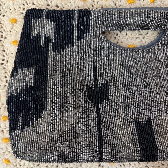 Moyna Black Silver Metallic Floral Seed Beaded Handbag Evening Bag Clutch - Picture 3 of 10